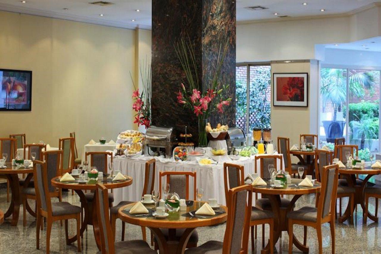 Hotel Etoile Buenos Aires Restaurace fotografie